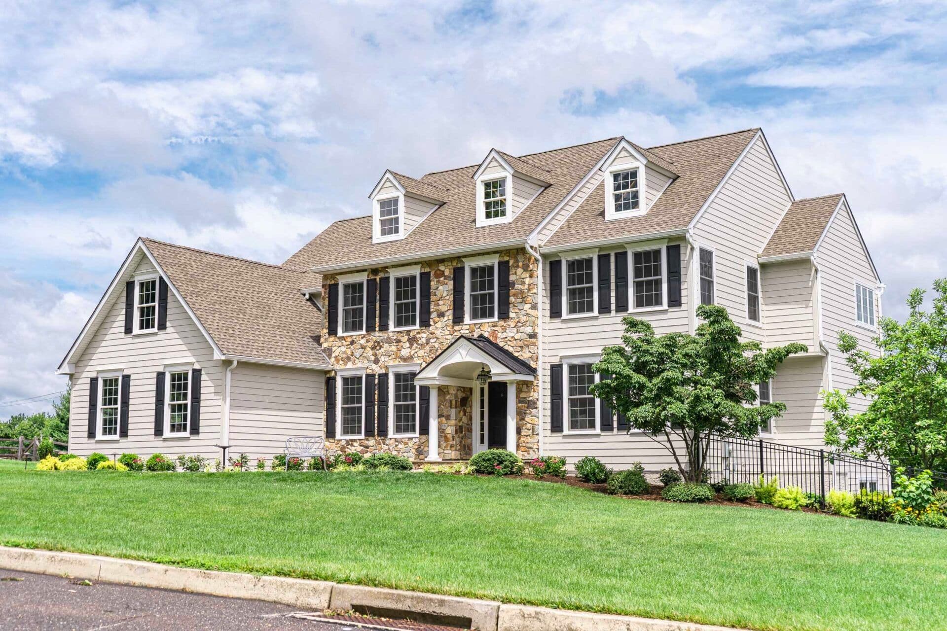 ALTON WAY, DOWNINGTOWN